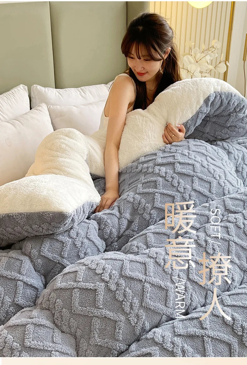 1pc Imitation Lamb's Fleece Quilt Winter Thickened Warm Plush Comforter Home Dormitory Single Double Queen Duvet Blanket for Bed