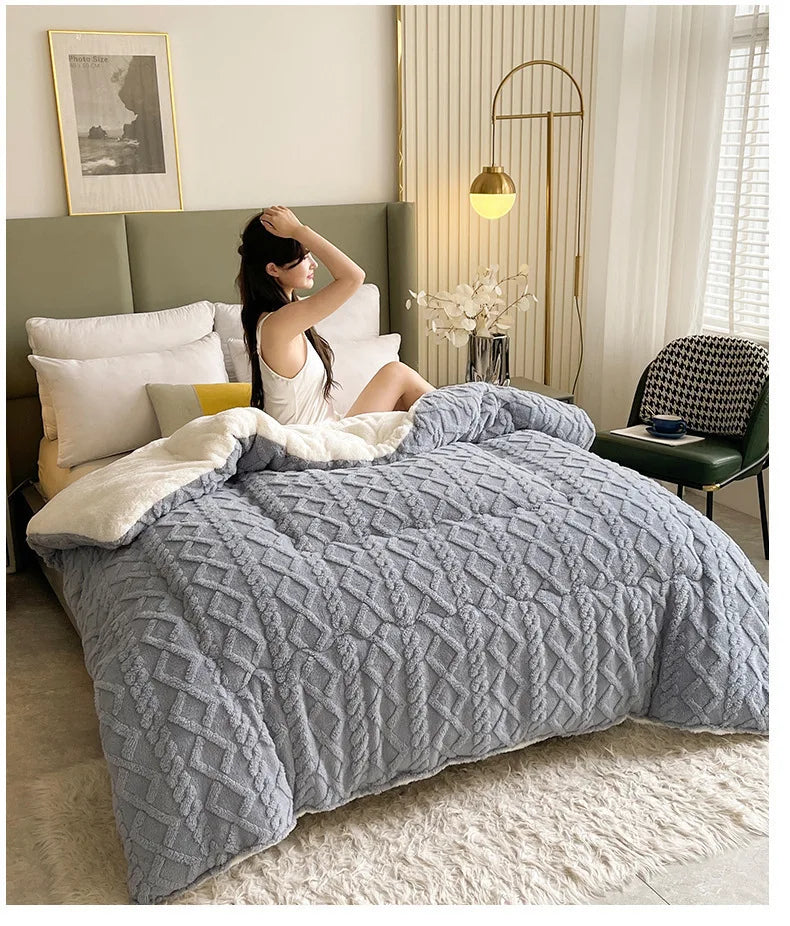 1pc Imitation Lamb's Fleece Quilt Winter Thickened Warm Plush Comforter Home Dormitory Single Double Queen Duvet Blanket for Bed