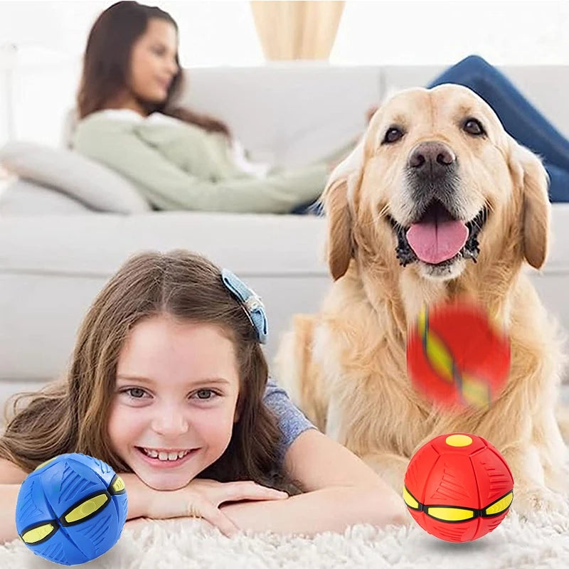 Magic UFO Deformation Rebound Stomp Ball Outdoor Flying Saucer Ball for Dogs Pet Toy Decompression Gift Parent-child Interactive